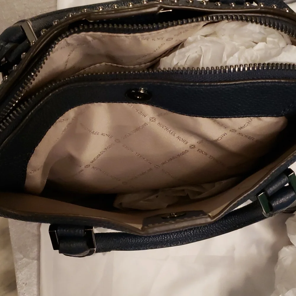 Michael kors satchel / Crossbody - Picture 8 of 12